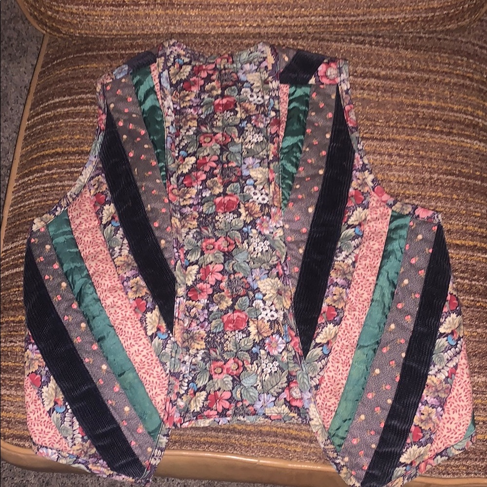 Vintage stitched vest-Size Small/Medium